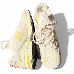 New Balance 1000 Men’s Cream Yellow Y2K Sneakers | Worn Once